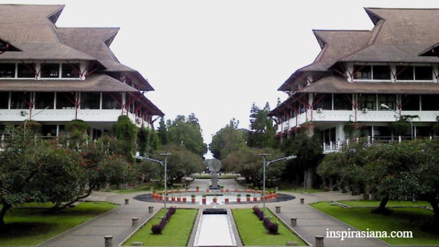 Inilah 5 Universitas Terbaik Di Bandung, Tertarik ?